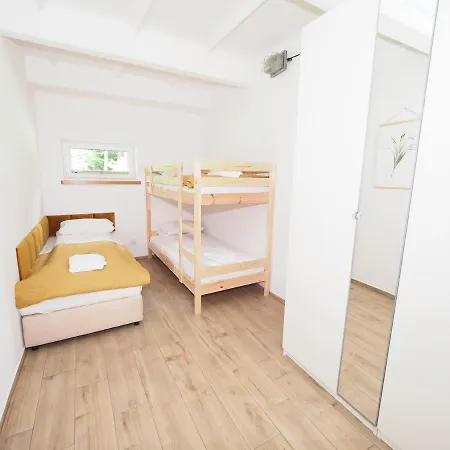 Appartement W Lesie Dzierzazno