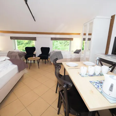 W Lesie Appartement *